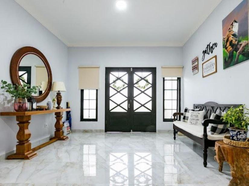 Stylish Villa At Green Apple U 35A Cipanas Puncak Sindanglaya エクステリア 写真