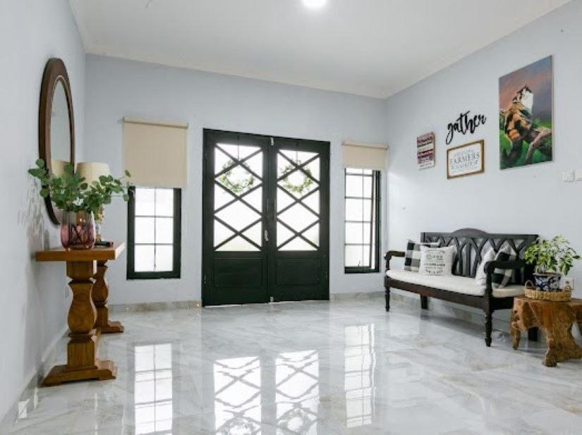 Stylish Villa At Green Apple U 35A Cipanas Puncak Sindanglaya エクステリア 写真